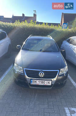 Универсал Volkswagen Passat 2006 в Луцке