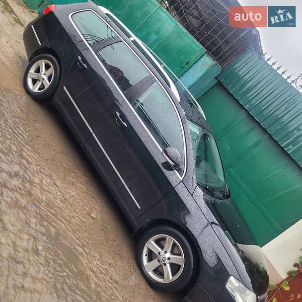 Универсал Volkswagen Passat 2009 в Одессе
