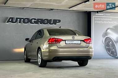 Седан Volkswagen Passat 2014 в Одессе