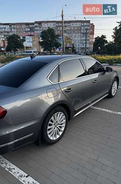 Седан Volkswagen Passat 2016 в 