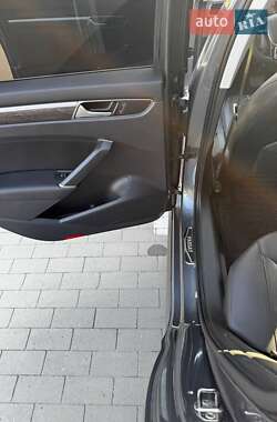 Седан Volkswagen Passat 2016 в 