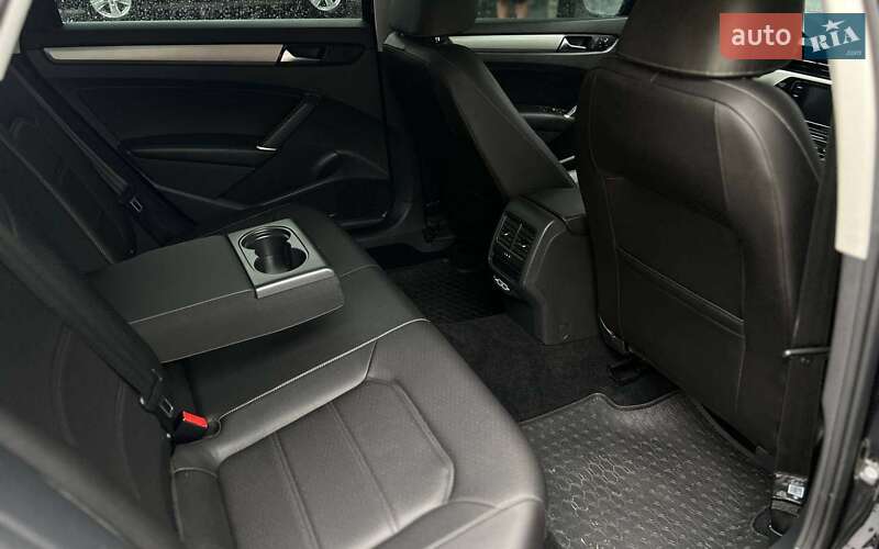 Седан Volkswagen Passat 2021 в Івано-Франківську фото 18 Седан Volkswagen Passat 2021 в Івано-Франківську