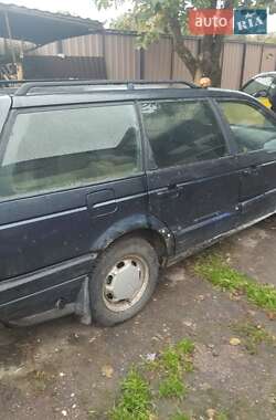 Універсал Volkswagen Passat 1990 в Чернігові