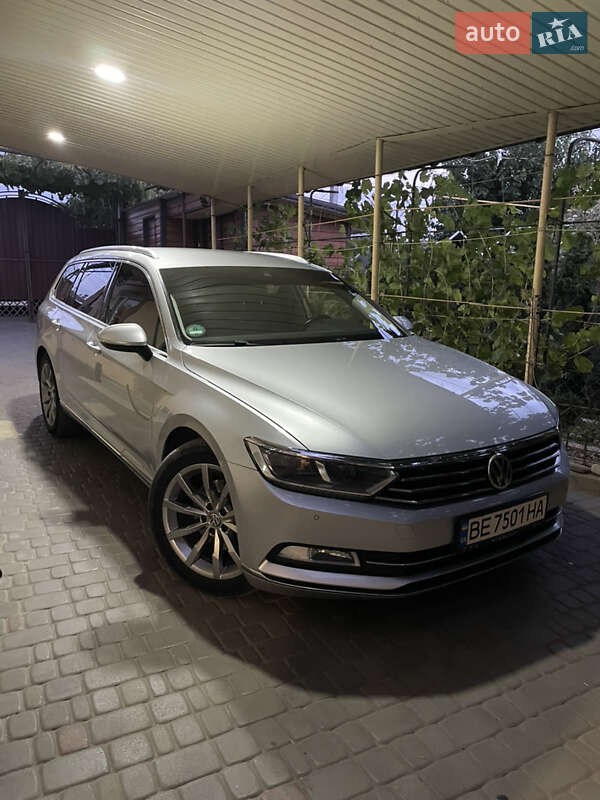 Универсал Volkswagen Passat 2015 в Первомайске