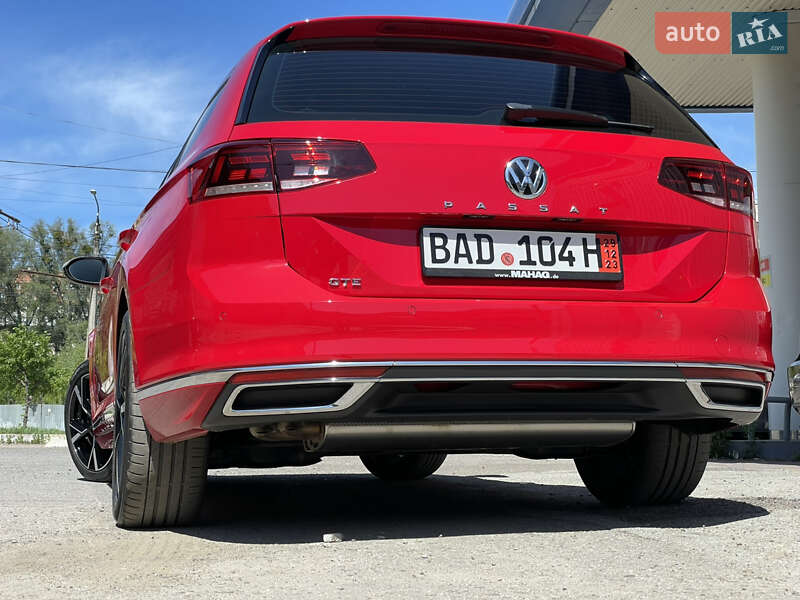 Универсал Volkswagen Passat 2020 в Черновцах