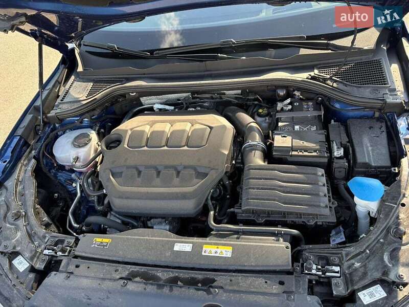 Універсал Volkswagen Passat 2024 в Івано-Франківську