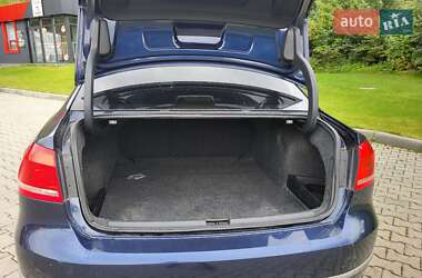 Седан Volkswagen Passat 2014 в 