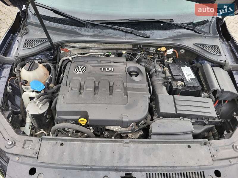 Седан Volkswagen Passat 2014 в Тернополе