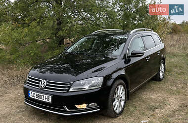 Универсал Volkswagen Passat 2010 в Харькове