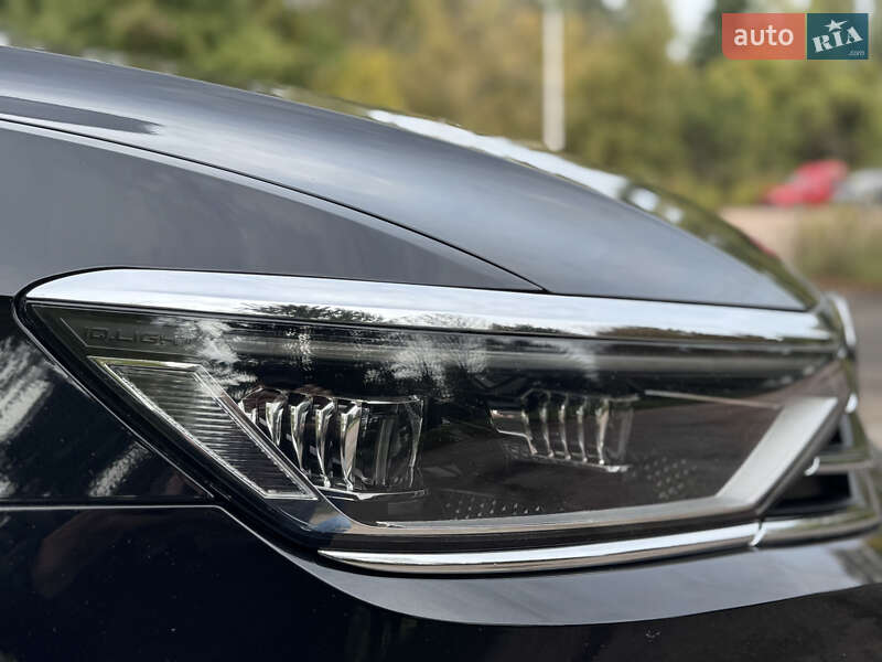 Универсал Volkswagen Passat 2021 в Житомире