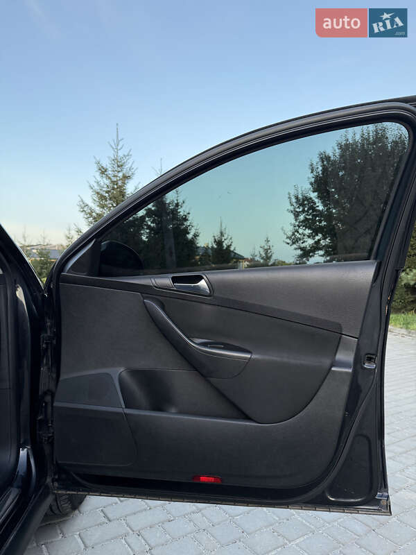 Универсал Volkswagen Passat 2006 в Львове