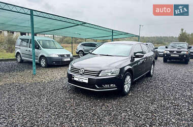 Седан Volkswagen Passat 2011 в Тячеве