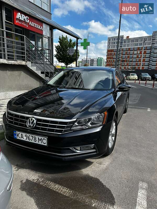 Седан Volkswagen Passat 2018 в Києві фото 12 Седан Volkswagen Passat 2018 в Києві