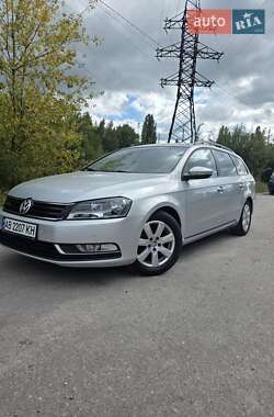Универсал Volkswagen Passat 2012 в Калиновке