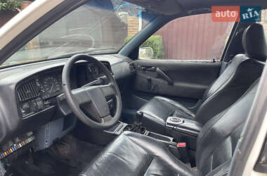 Седан Volkswagen Passat 1988 в 