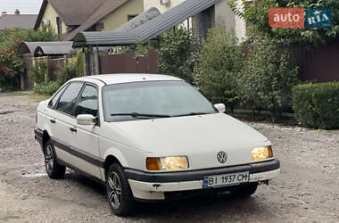 Седан Volkswagen Passat 1988 в 