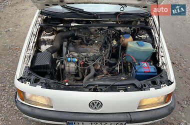 Седан Volkswagen Passat 1988 в 