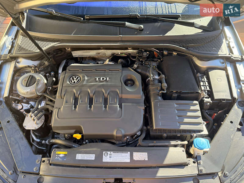 Універсал Volkswagen Passat 2015 в Виноградові
