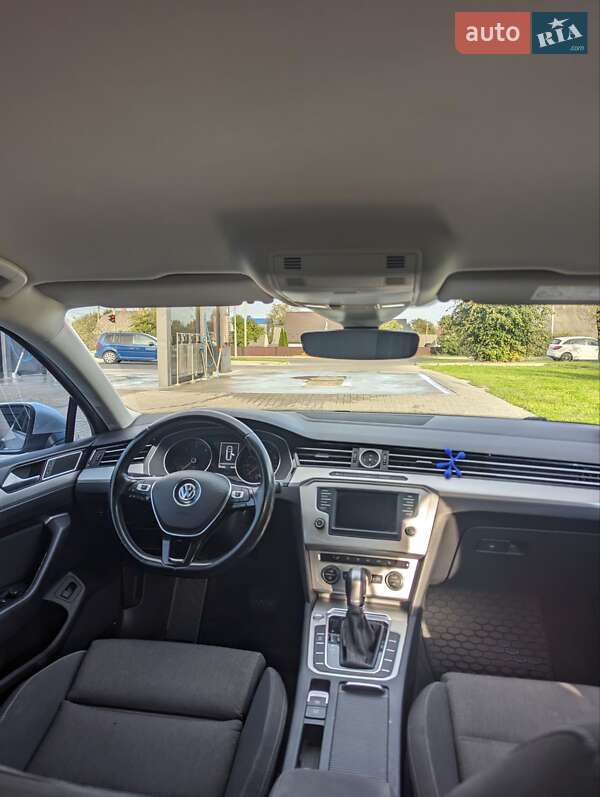 Универсал Volkswagen Passat 2015 в Ковеле
