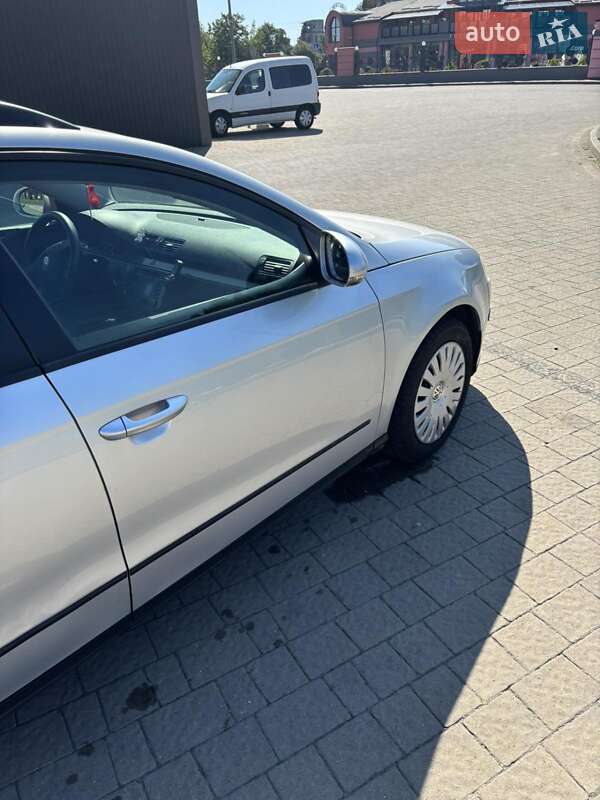 Универсал Volkswagen Passat 2007 в Дрогобыче