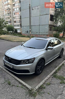 Седан Volkswagen Passat 2018 в Запоріжжі
