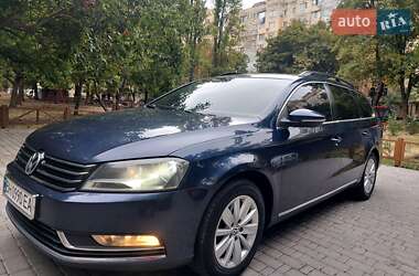 Универсал Volkswagen Passat 2012 в 