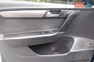 Универсал Volkswagen Passat 2012 в 