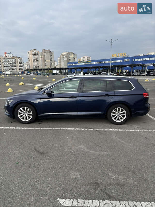 Универсал Volkswagen Passat 2016 в Киеве фото 6 Универсал Volkswagen Passat 2016 в Киеве