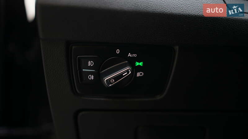 Универсал Volkswagen Passat 2017 в Львове