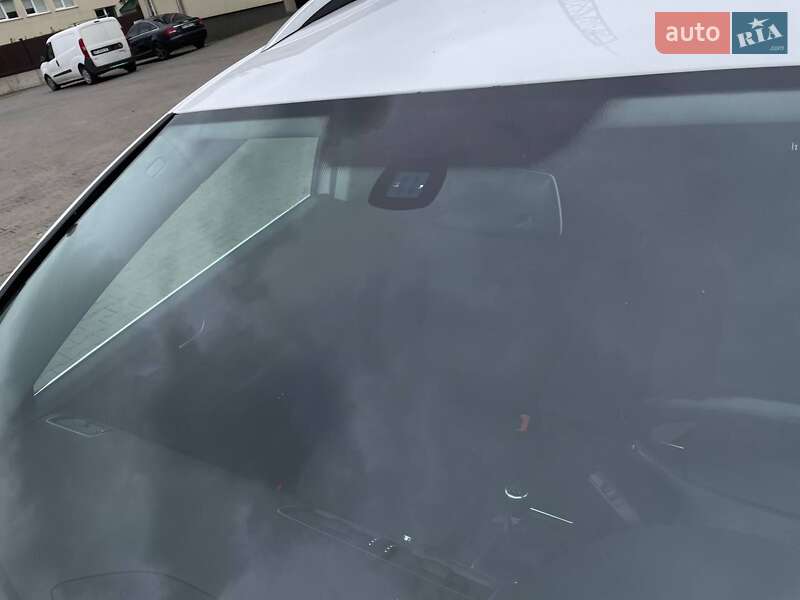 Универсал Volkswagen Passat 2011 в Луцке фото 14 Универсал Volkswagen Passat 2011 в Луцке