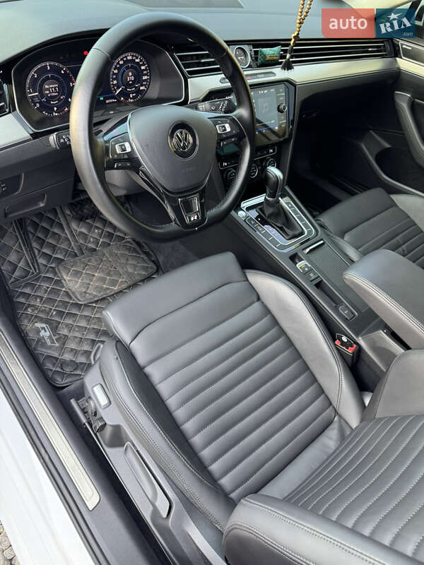 Универсал Volkswagen Passat 2017 в Полтаве