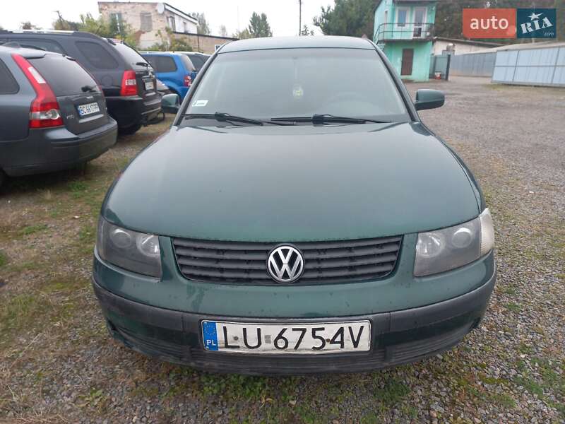 Volkswagen Passat 1998 Volkswagen Passat 1998