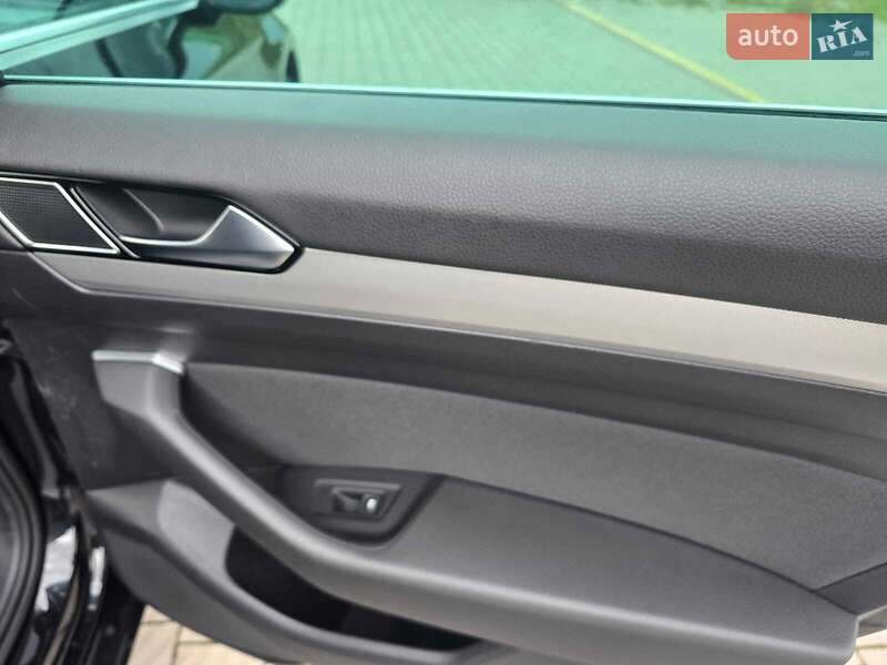 Универсал Volkswagen Passat 2016 в Стрые