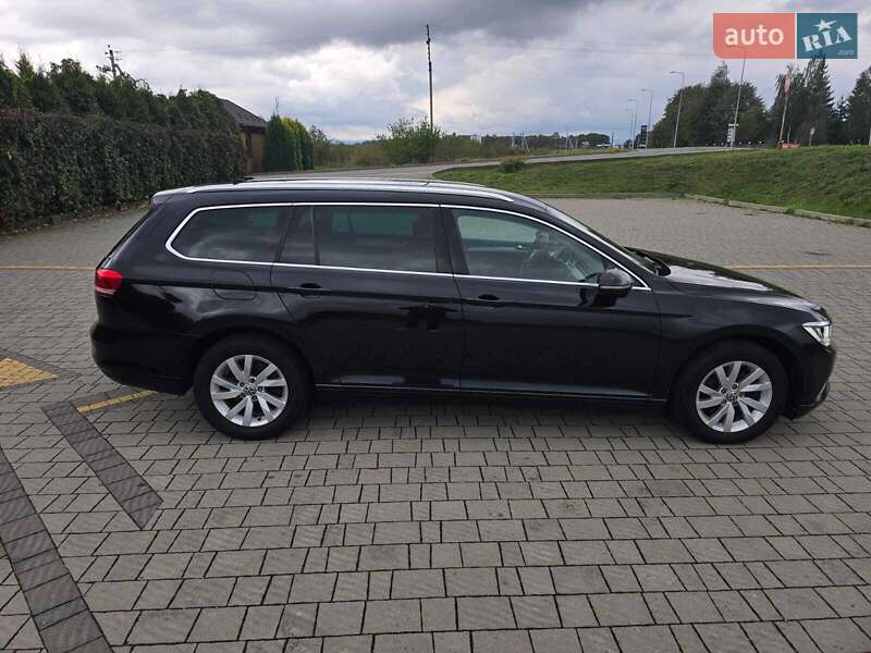 Универсал Volkswagen Passat 2016 в Стрые