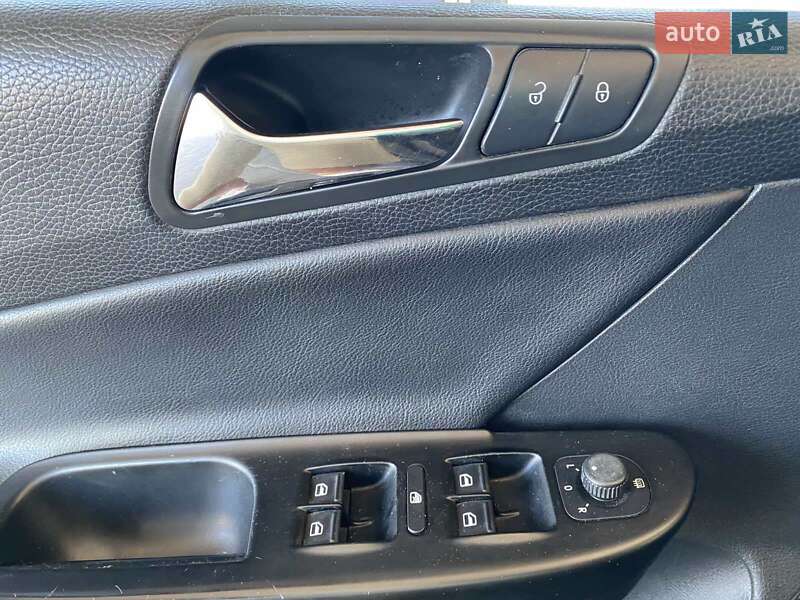 Универсал Volkswagen Passat 2008 в Николаеве