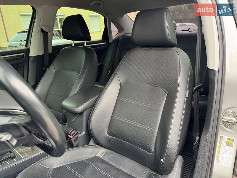 Седан Volkswagen Passat 2012 в Запорожье