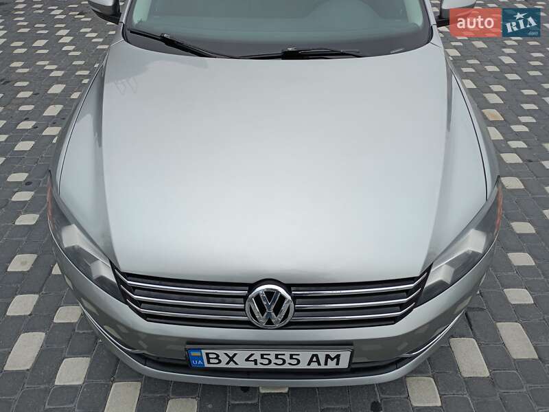 Седан Volkswagen Passat 2012 в Шепетівці