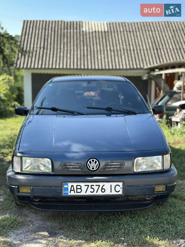 Volkswagen Passat 1990
