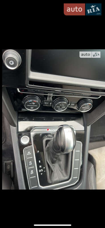 Седан Volkswagen Passat 2015 в Кременчуге