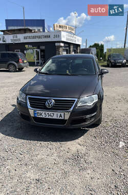 Седан Volkswagen Passat 2007 в Владимирце