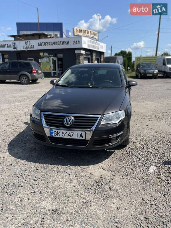 Седан Volkswagen Passat 2007 в Владимирце