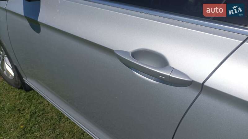 Універсал Volkswagen Passat 2016 в Тернополі