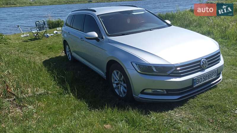 Універсал Volkswagen Passat 2016 в Тернополі