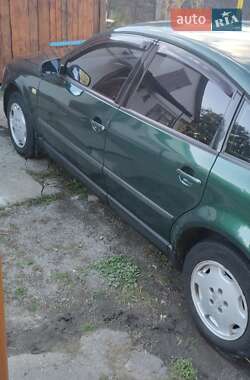 Седан Volkswagen Passat 1999 в  фото 2 Седан Volkswagen Passat 1999 в