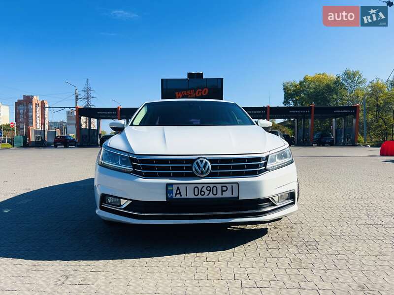 Седан Volkswagen Passat 2016 в Полтаве