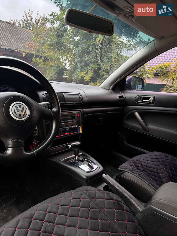 Седан Volkswagen Passat 2003 в Бердичеві