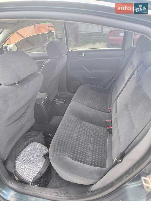 Седан Volkswagen Passat 2001 в Львове фото 8 Седан Volkswagen Passat 2001 в Львове