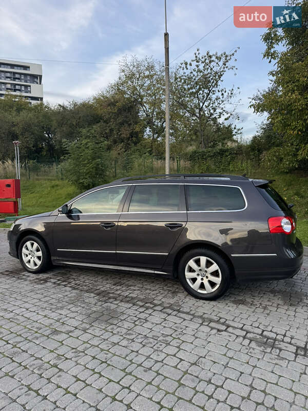 Универсал Volkswagen Passat 2009 в Львове