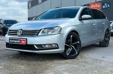 Універсал Volkswagen Passat 2012 в Львові