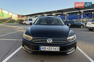 Універсал Volkswagen Passat 2018 в Вінниці